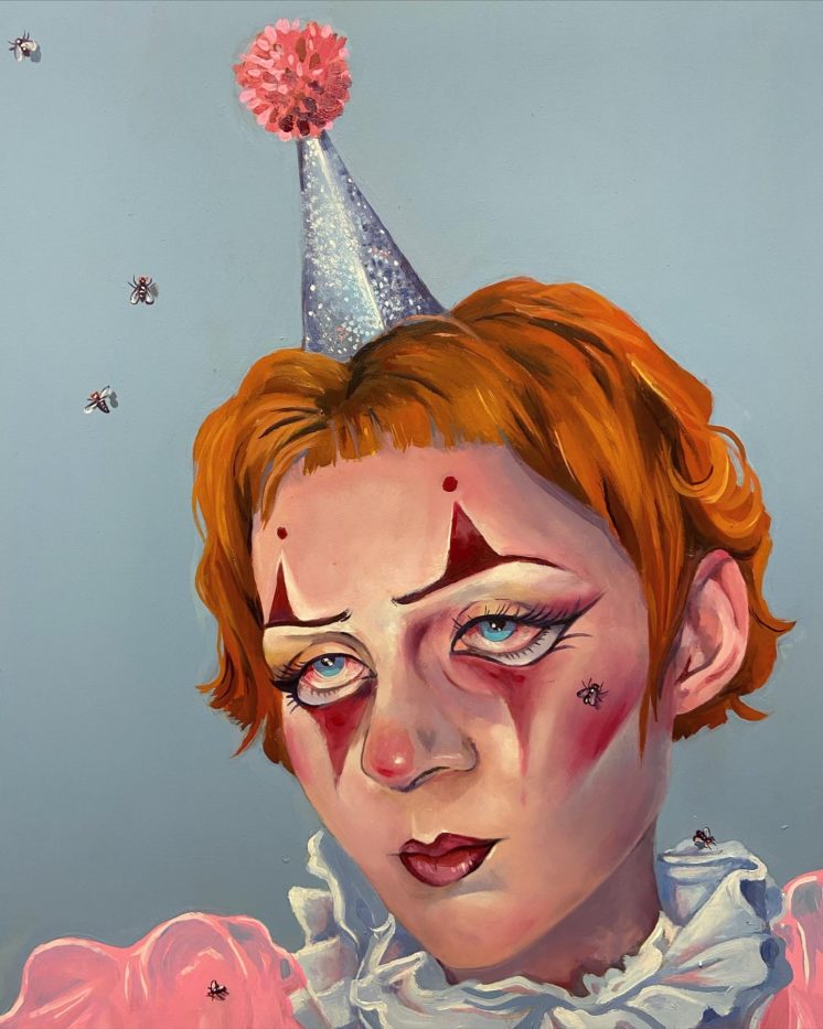 Self portrait of Emily Koch, wearing clown outfit and unbothered by flies